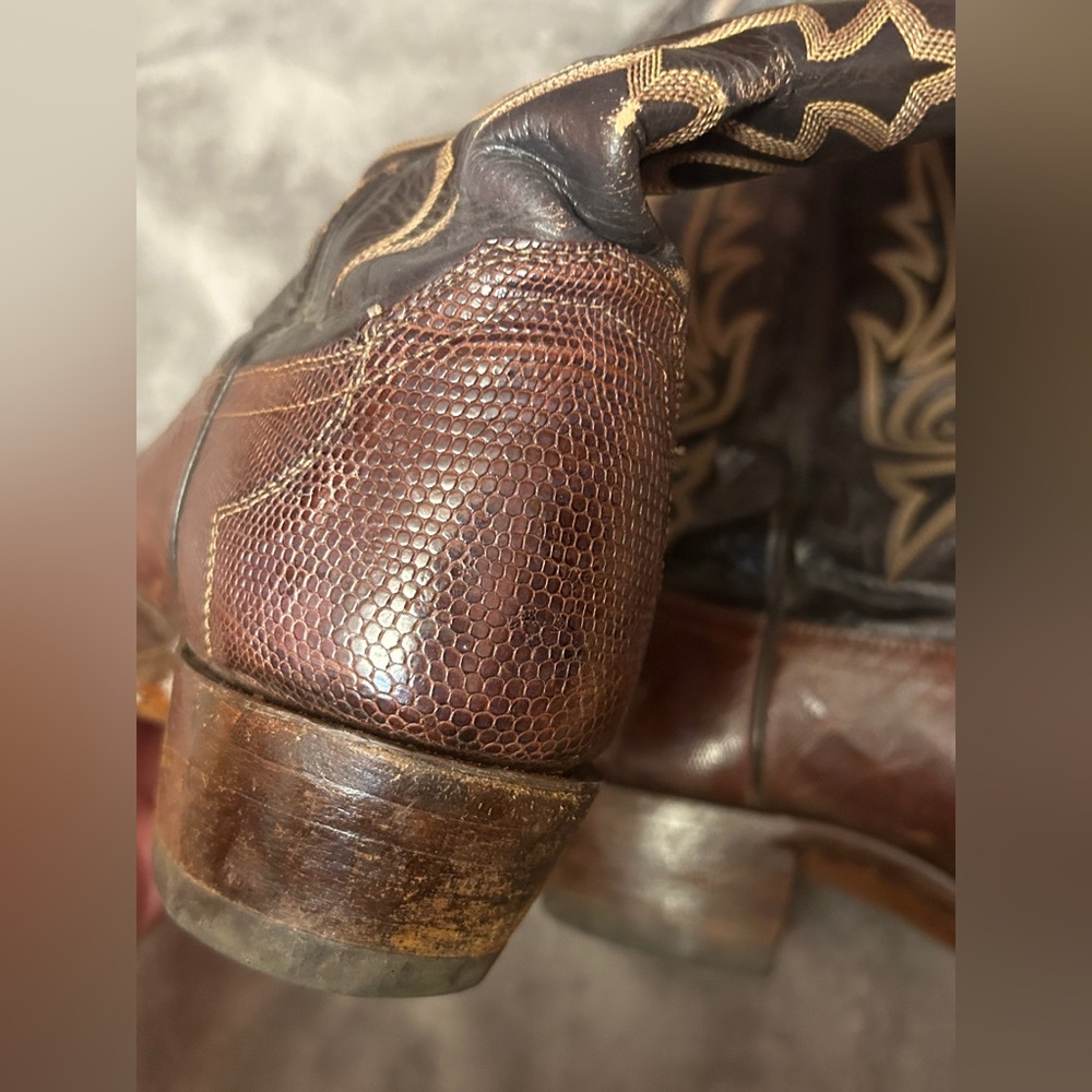 Vintage Justin Lizard Skin Cowboy Boots - Size 9D Brown - Picture 4 of 12